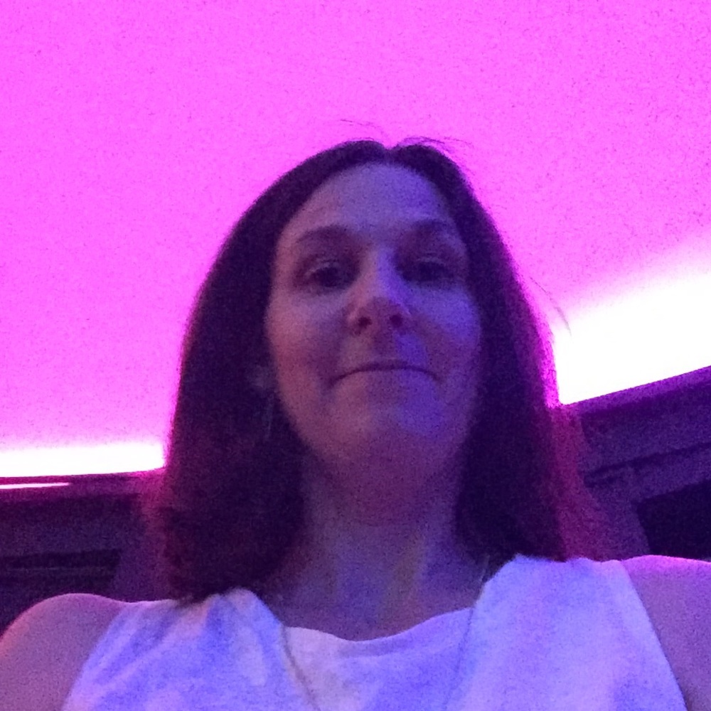 Meet your Posher, Saraparks